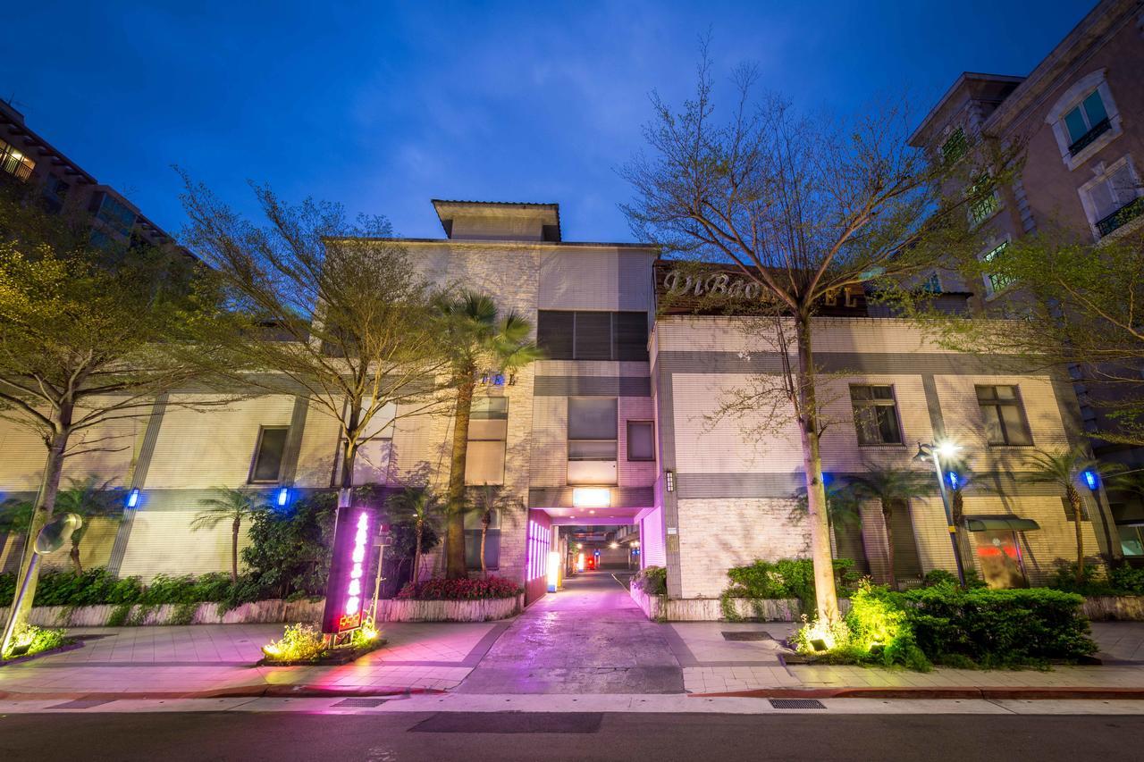 Uline Motel Taipei Bagian luar foto